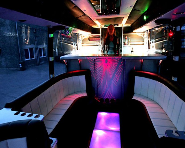 Party Bus Hire3104